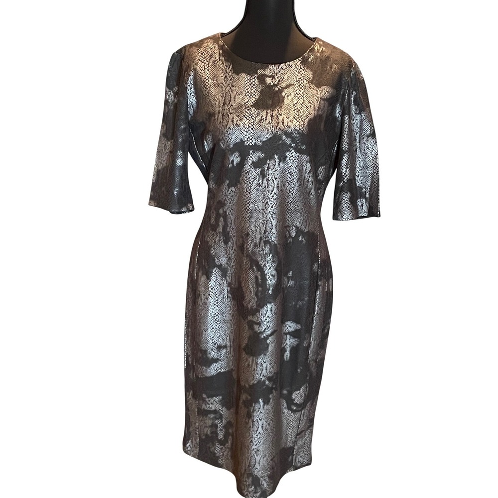 Catherine Malandrino Metallic Silver Snakeskin Sheath Dress Short Sleeve M Glam